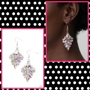 2/$10 Paparazzi Stellar-escent Elegance - Multi earring
